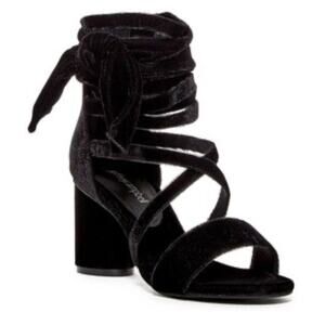 Jeffery Campbell Faustino Velvet Strappy Chunky Heel Sandal Heels Black Size 7.5